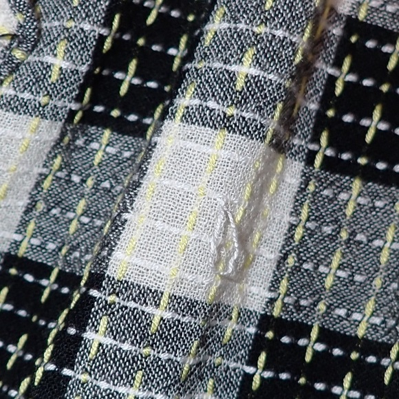 Anthropology Pilcro Breezy Button down Black Motif Long Sleeve top plaid size LP - Picture 3 of 11